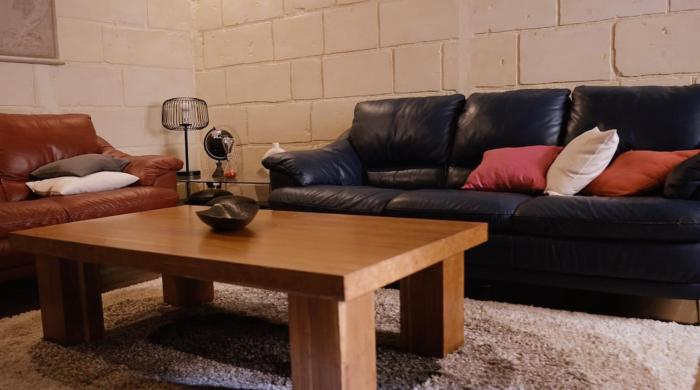 Central House in Sliema with Private Pool