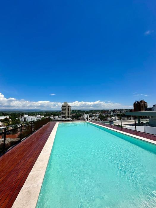 Depa de Calidad en el Centro, Piscina