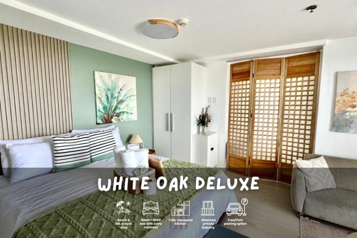 Deluxe - Family Room 1BR with Queen Bed & Beach View