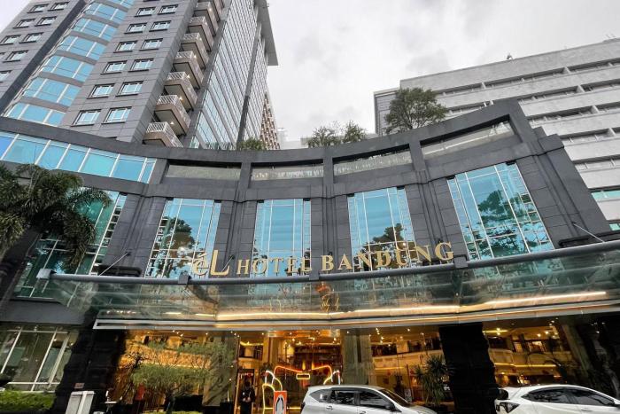 eL ROYALE by Farizi Rooms