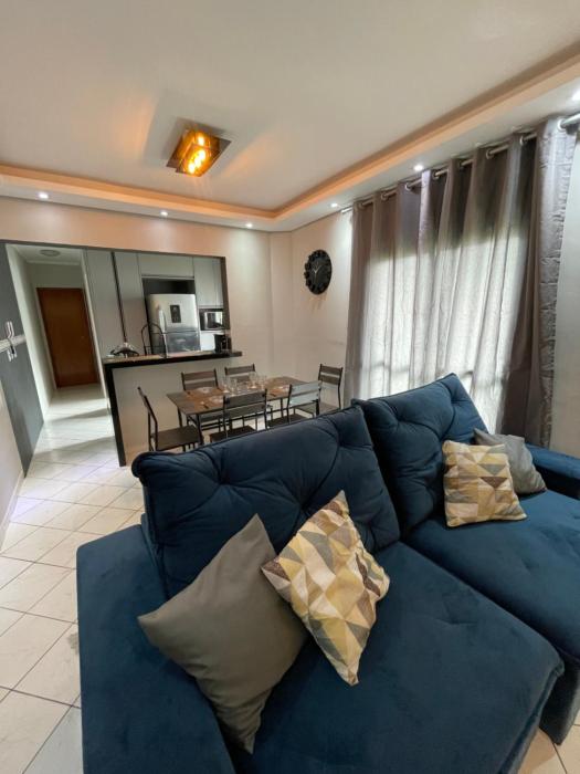 Apê Completo, 150m da praia, com duas sacadas