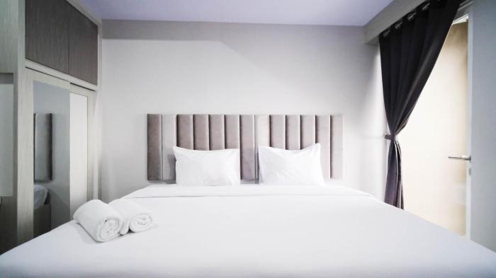 Nice and Comfy Studio at Grand Dharmahusada Lagoon Apartment By Travelio