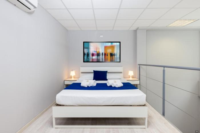 Modern loft 8 min from Duomo