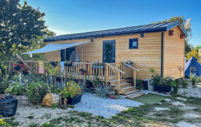 Amazing Home In Wapnica With Sauna