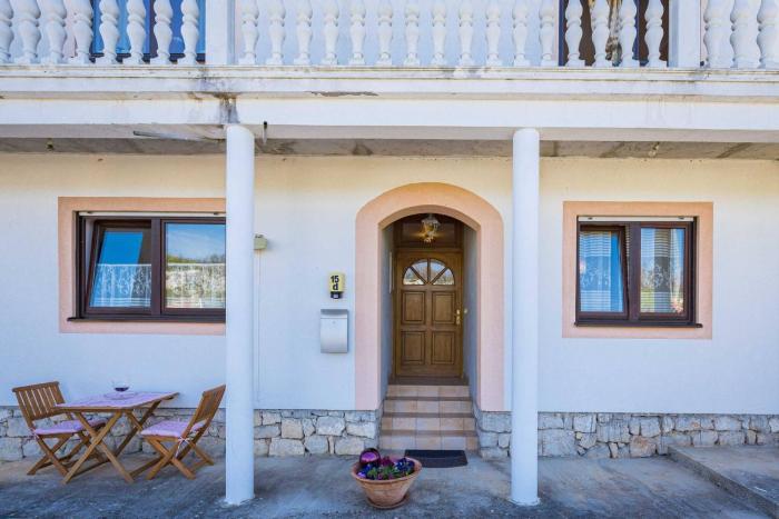 Cozy Apartment Hortenzija