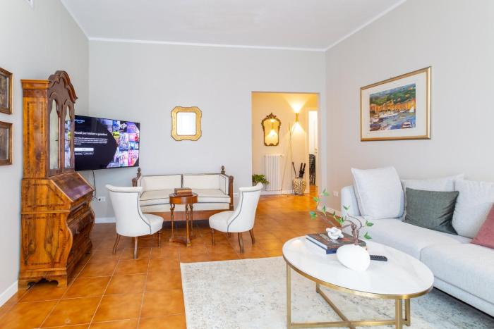 HouSmart Lorenzo Costa 17