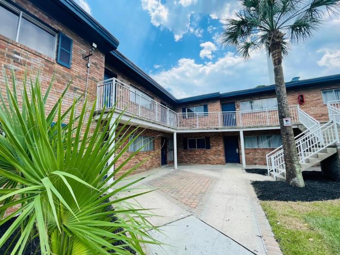 Perfect Vacation walk to the beach 2