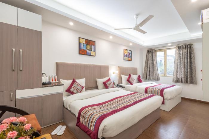 Hotel The Gold Inn - Walking Distance From Gaffar Market Karol Bagh Delhi