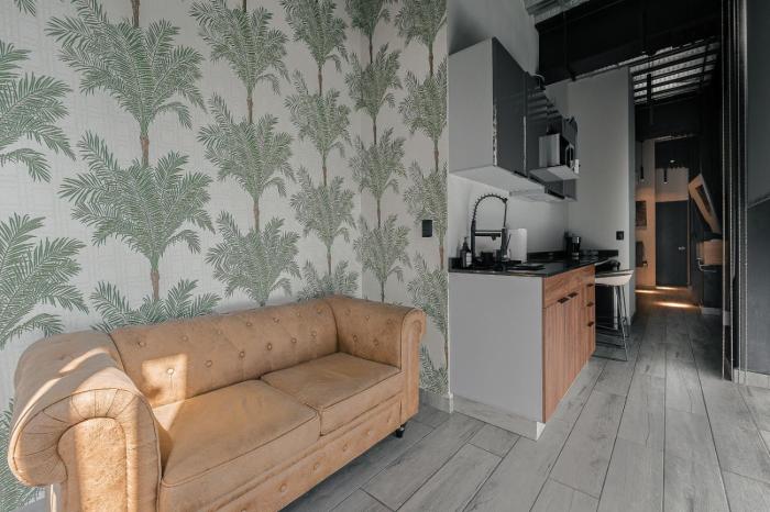 The Palm Loft Modern Comfort with a Fully Equipped Kitchen