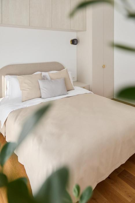 White I One Bedroom Apartment I One Cotroceni Park