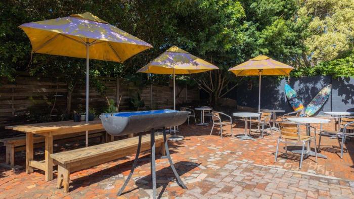 Spacious 5 Bedroom Coastal Retreat in Plettenberg