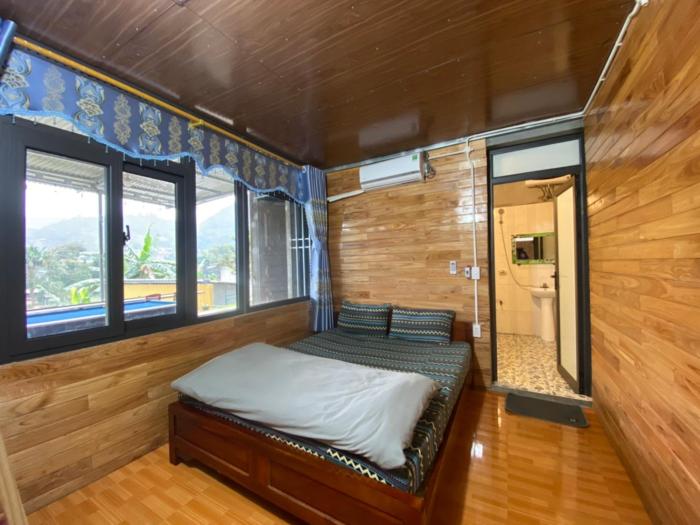 Du Già Ngọc Homestay