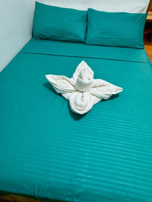 Tres Hermanas Condo - One Oasis CDO