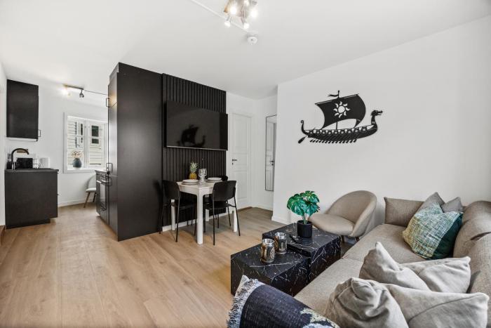 Homerentals Apartments - Behind Bryggen & historic cobblestone streets - 2 Floor renovated from february 2025