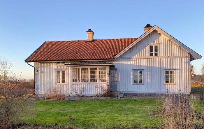 3 Bedroom Nice Home In Ödeshög