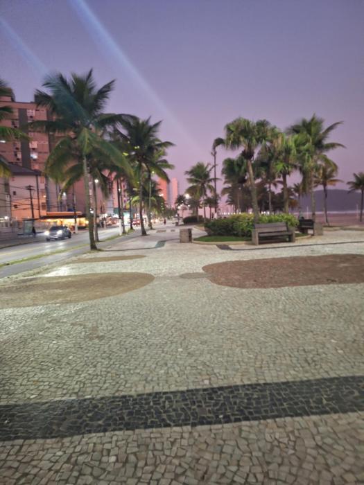 KIT praia grande Guilhermina a 180 metros praia