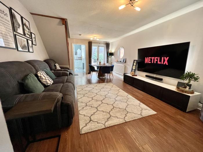 Family Home - High Street