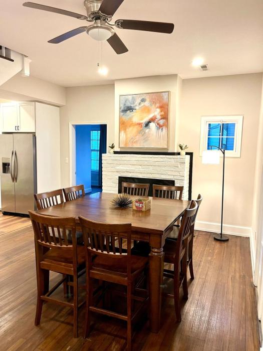 Clover Cottage at Old Town Alexandria!