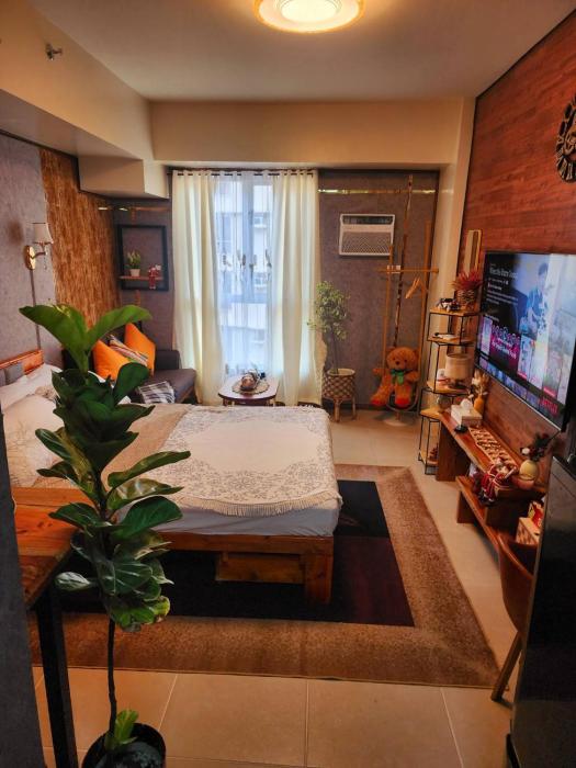 Avida Towers Sucat front of SM Mall and near NAIA Terminal