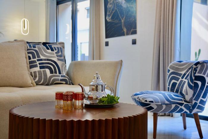 Duplex Safiya Suites and Services