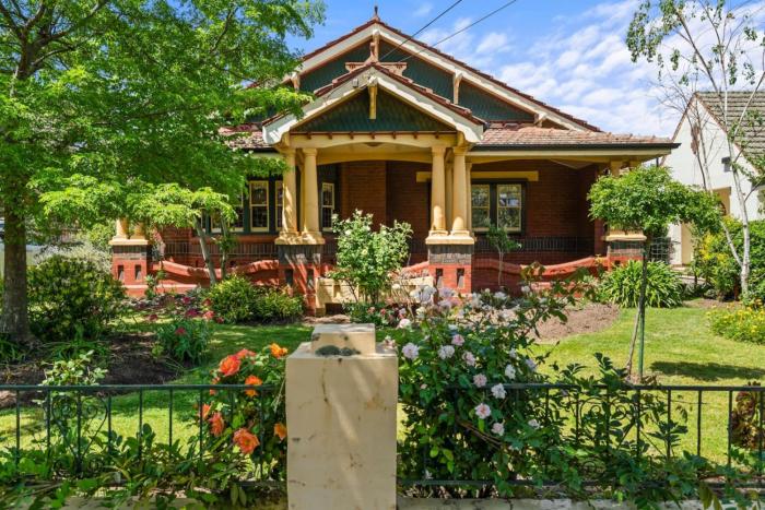 Spacious heritage home