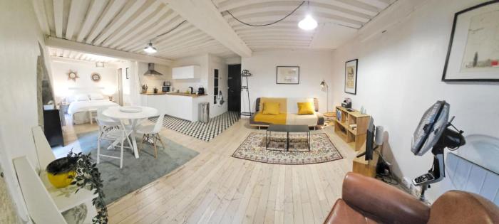 Le Sathonay - Elegant T2 in the hyper-center