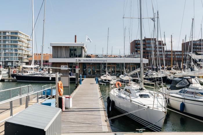 BizStay Harbour III Scheveningen Apartments