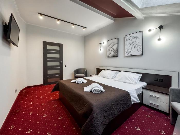 Apartments On Zaliznychna 49