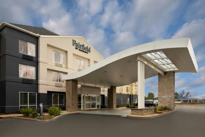 Fairfield Inn & Suites Jackson Airport