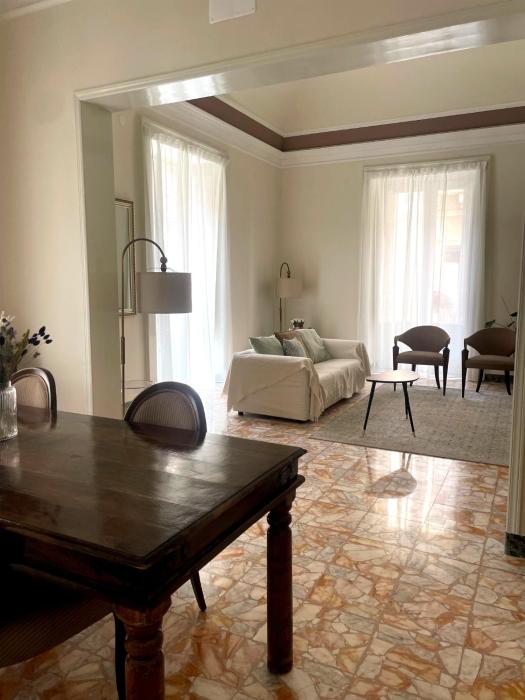 Casa Dibbi Catania Centro Intero appartamento