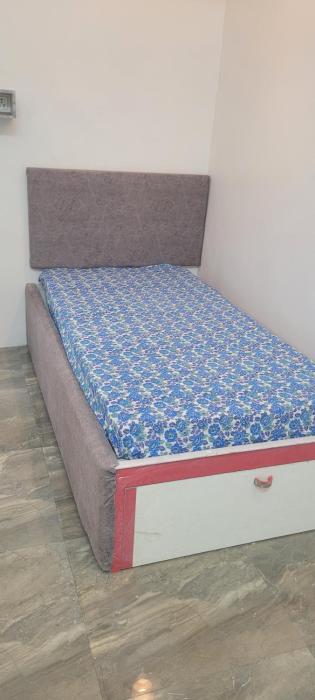 Single room near charminar