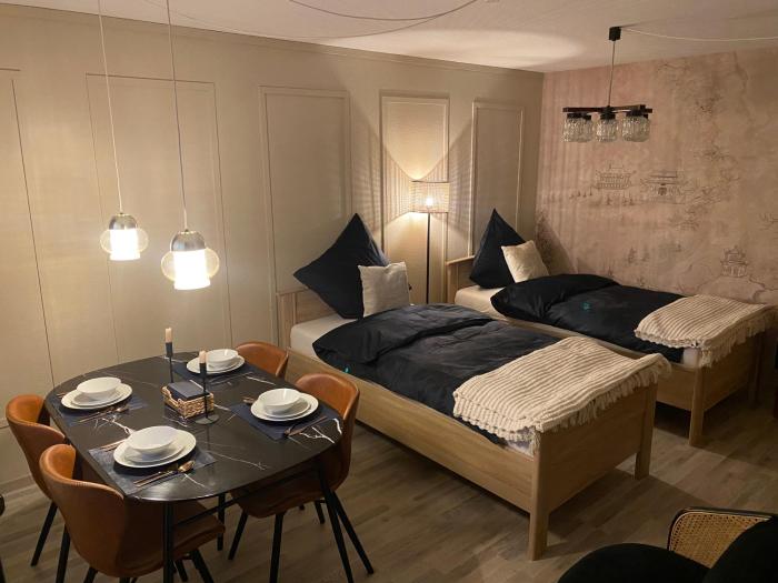 Stylisches City Apartment mit Balkon und Garage