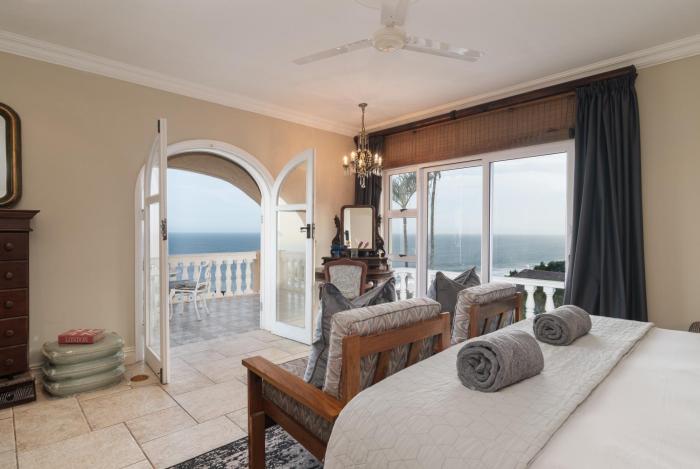 Moonlit Tides - The Eclectic Pearl overlooking Ballitos Shores