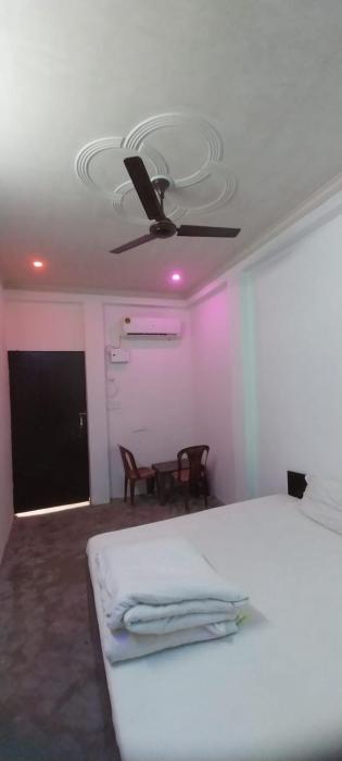 Nishad Palace Guest House Lucknow