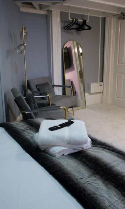Studio Apartment - The Pearl