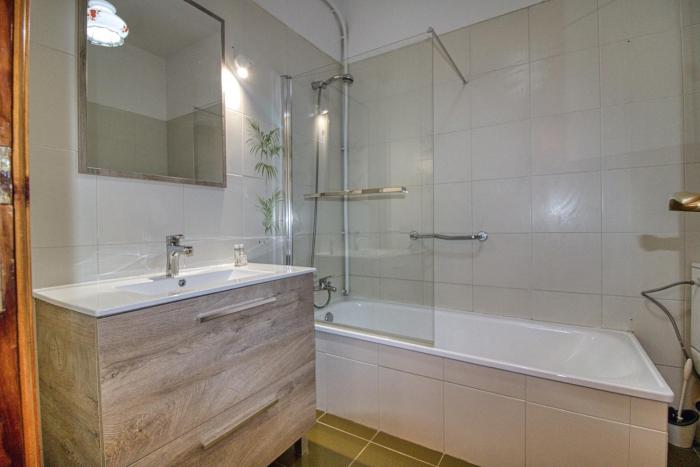 Ocean View-2 Bed-Sleeps 4-Pueblo Marinero