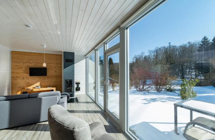 2 bis 4 Personen F1H1