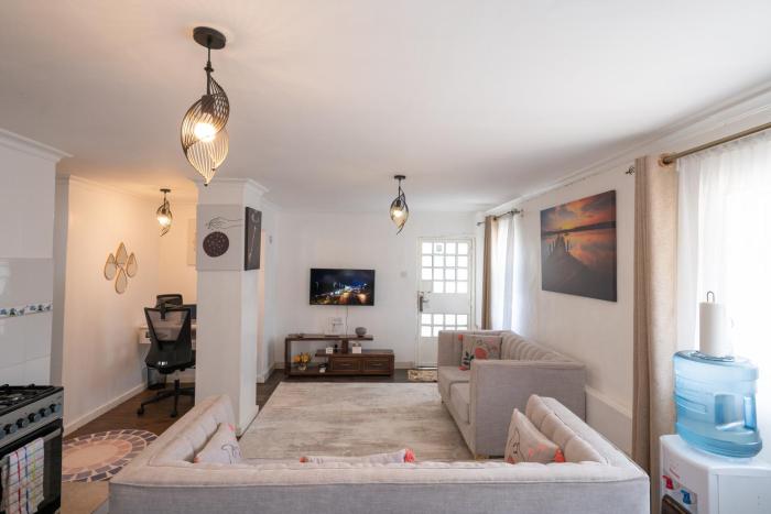 16 Arabella Nova near Waterfront Mall - Karen