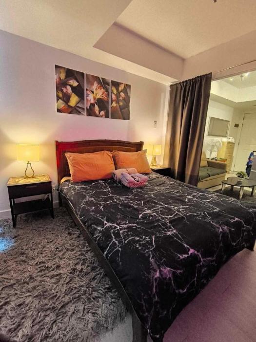 Azure Staycation by Zette