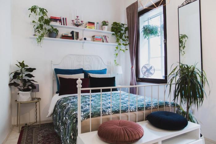 Central Garden Studio