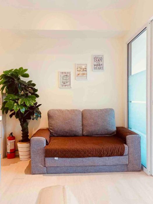 Upscale 1Bedroom Condo Unit Near Manila Airport