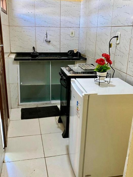 Kit linda e confortável no centro de Cabo Frio