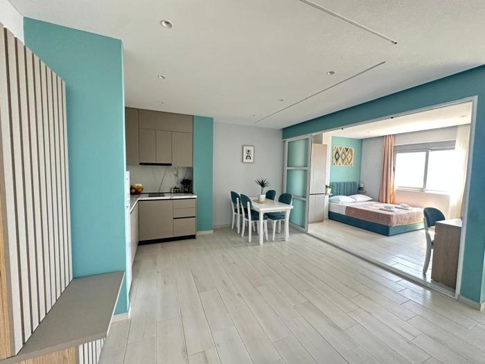 Tiffany Seaw View Apartment