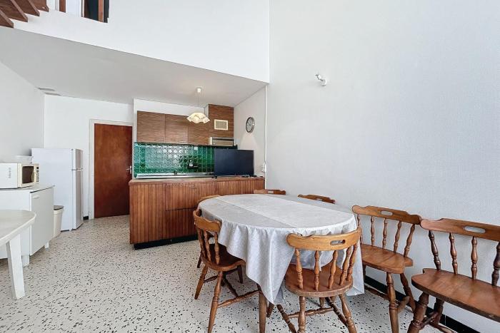 Bright Family Home Near the Sea