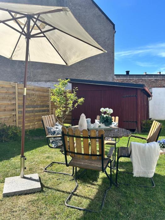 Centralt och mysigt boende i Tomelilla