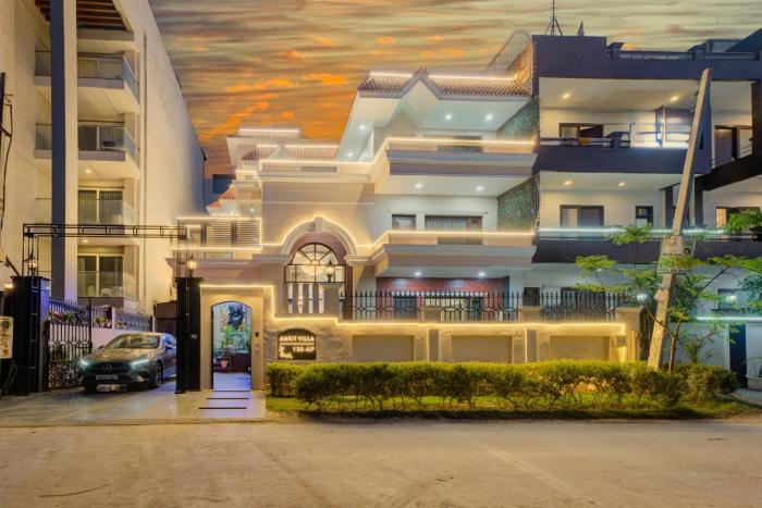 Amrit Villa Hotel and Banquet Medanta Hospital Medicity