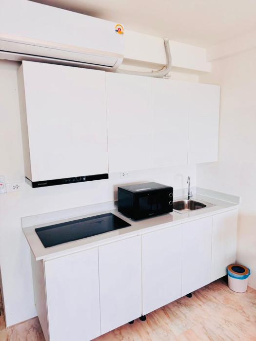 Ocean Breeze Studio 31