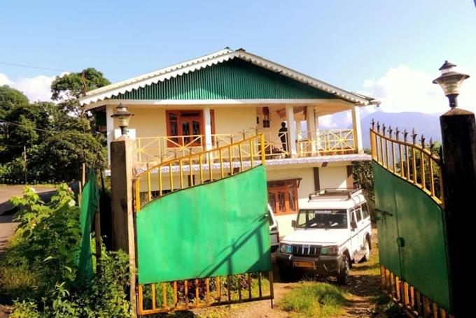 Himer Parash Homestay