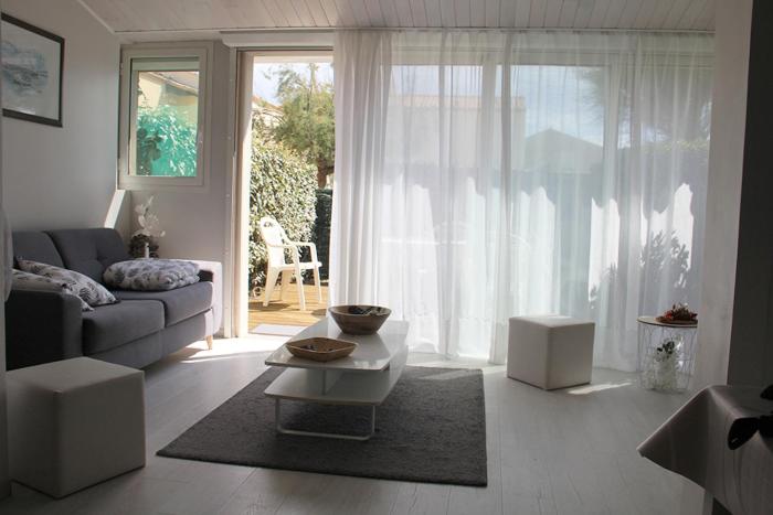 Jolie Villa bord de mer accès direct