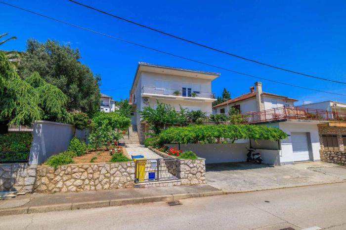 Apartment in Dramalj 50554